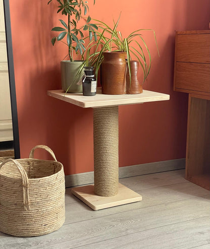 Notre table d'appoint griffoir